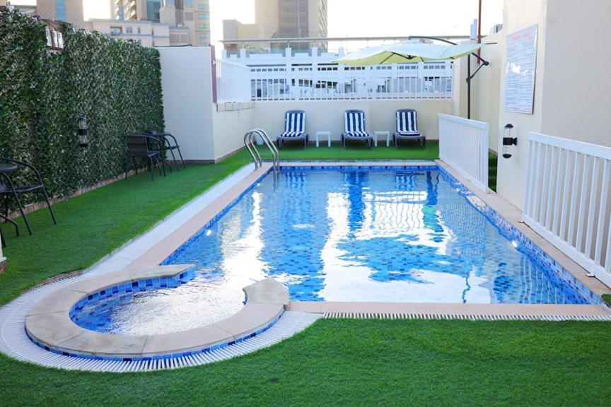 The K Hotel Dubaj Kültér fotó