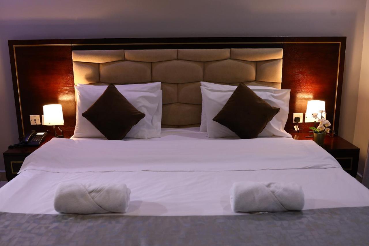 The K Hotel Dubaj Kültér fotó