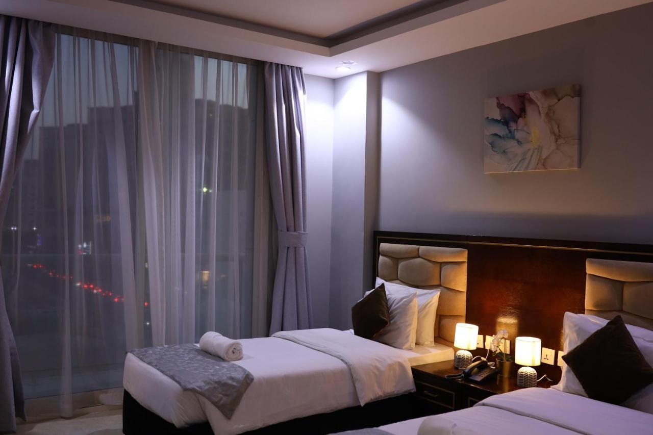 The K Hotel Dubaj Kültér fotó
